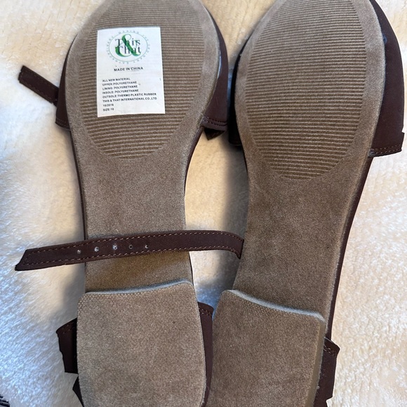Brown flats/sandles - new condition - Picture 2 of 2